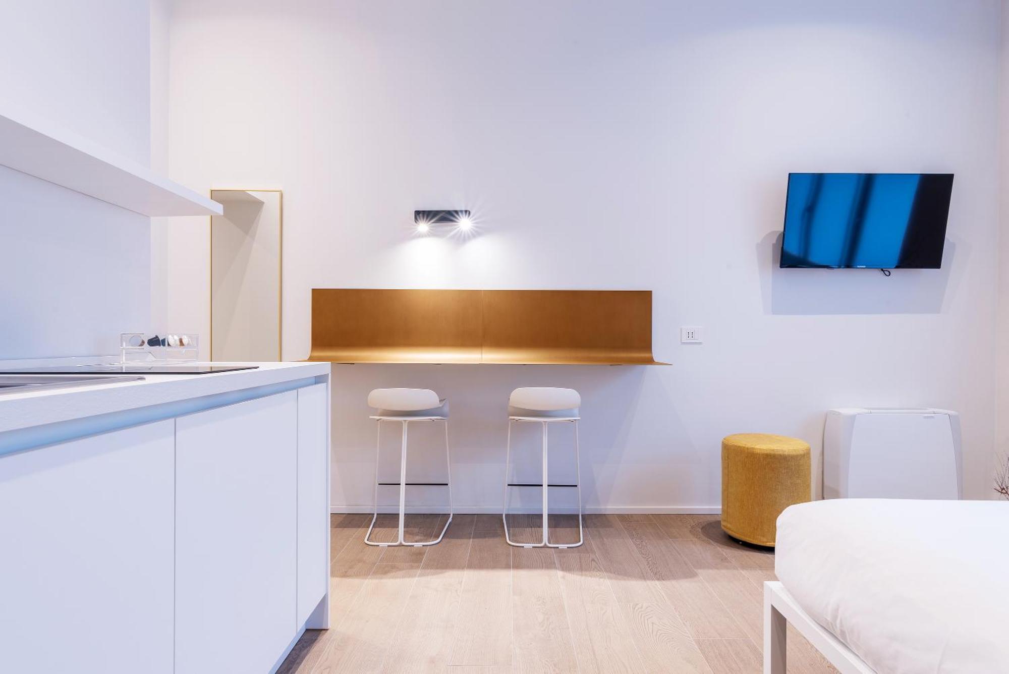 Easyhomes-City Centre Suites Mediolan Zewnętrze zdjęcie
