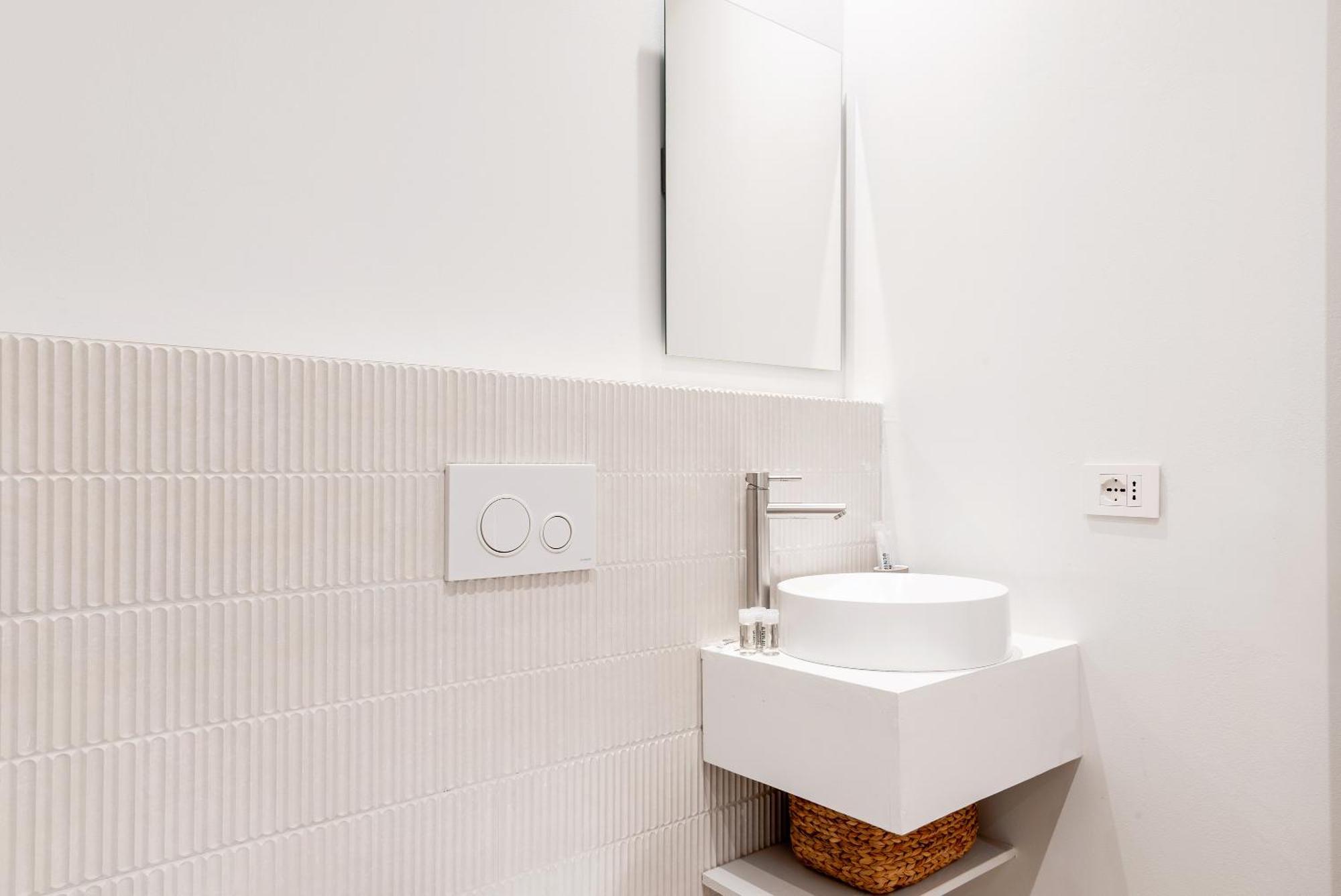 Easyhomes-City Centre Suites Mediolan Zewnętrze zdjęcie