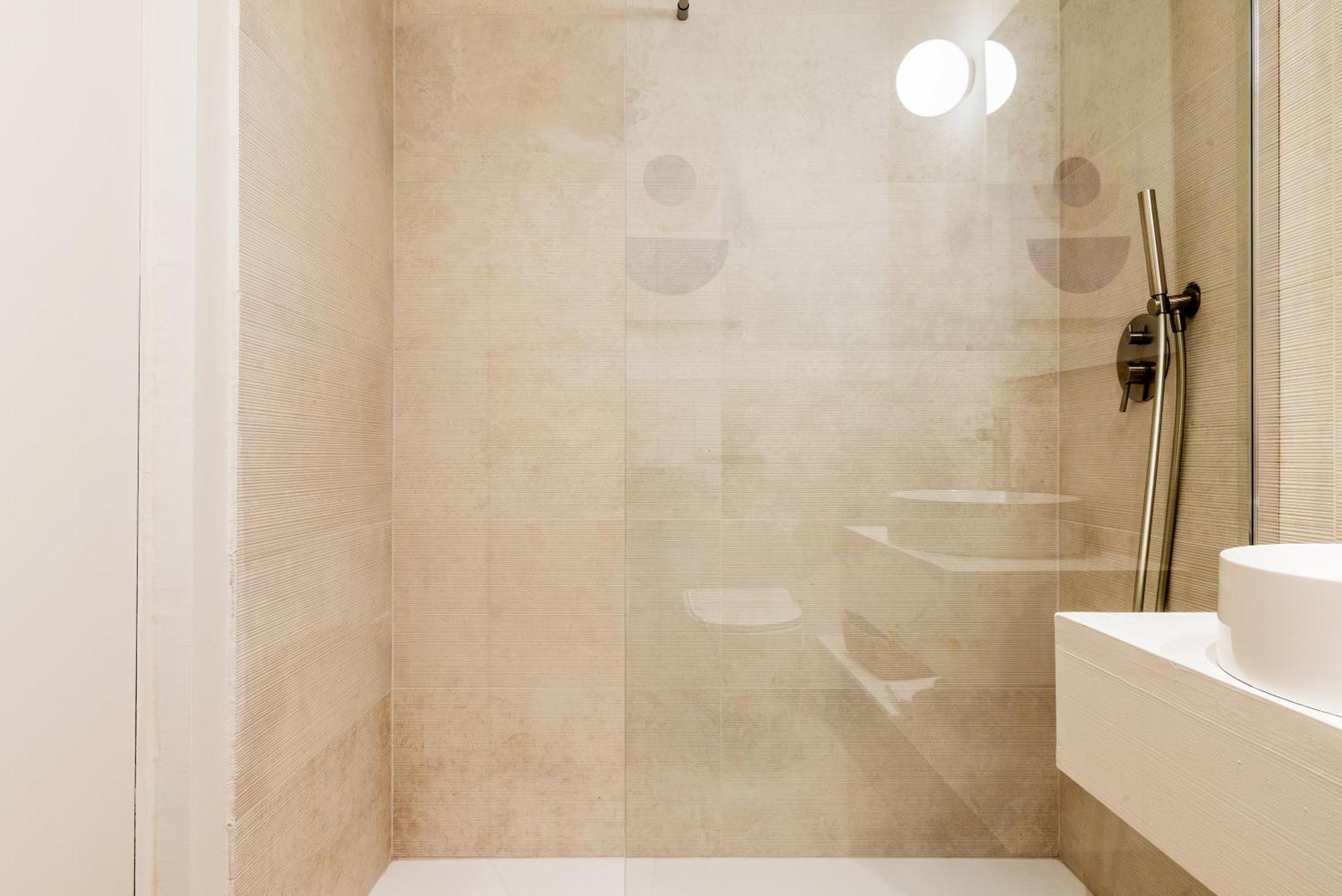 Easyhomes-City Centre Suites Mediolan Zewnętrze zdjęcie